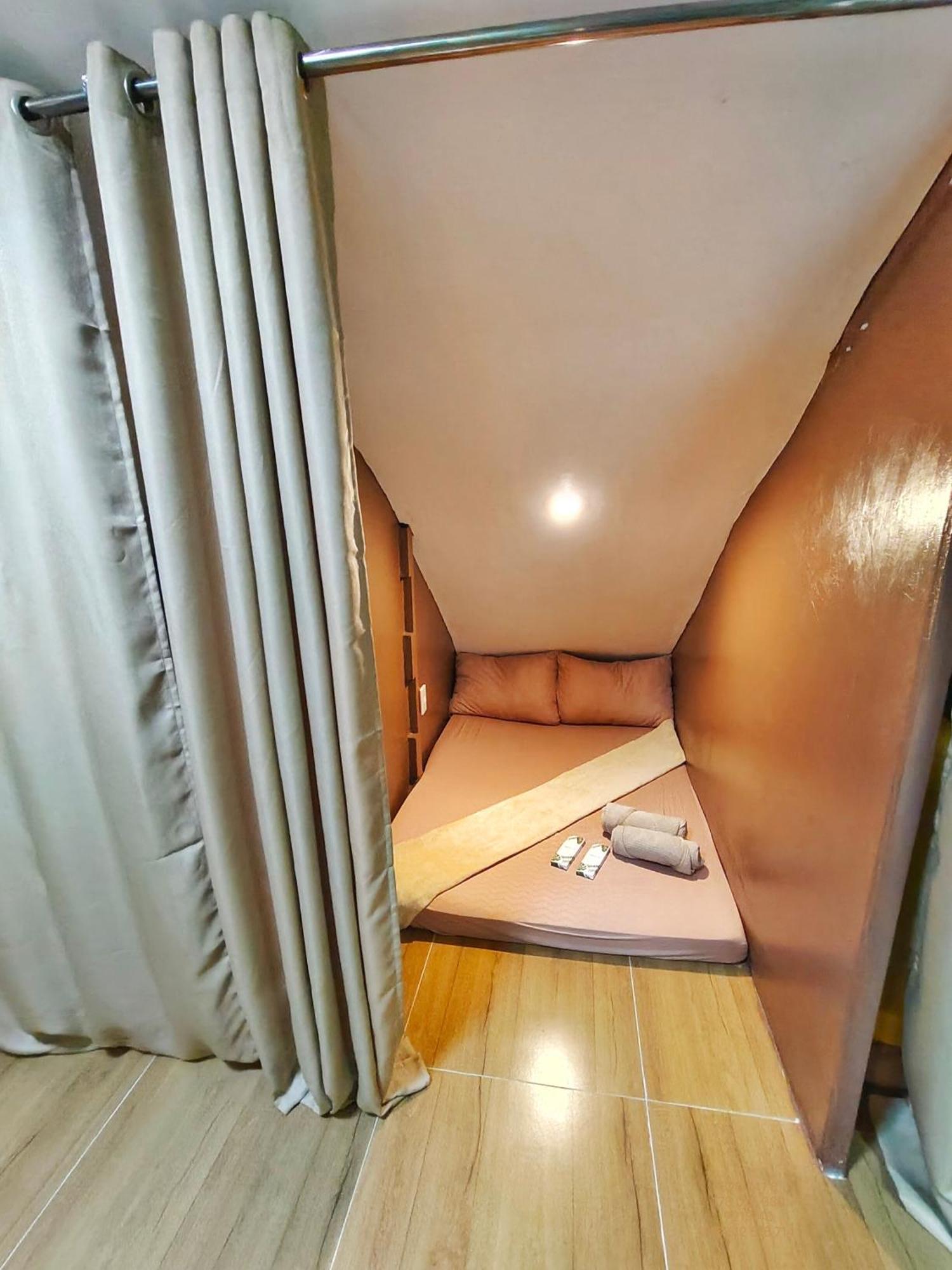Mactan Airport Hostel At Aashvi Cozy Cabin 막탄 외부 사진